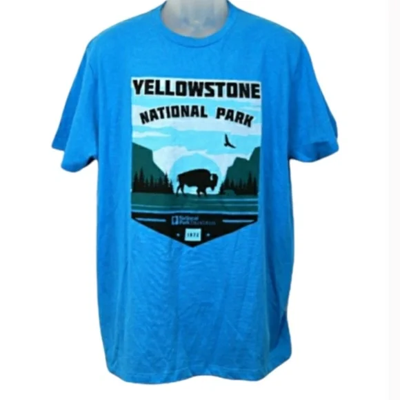 Yellowstone National Park Tee - Picture 11 of 11